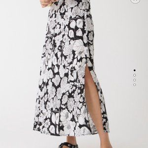 J. CREW NWT GWYNETH LINEN SLIP  SKIRT IN CLASSIC FLORAL PRINT  SIZE XXS